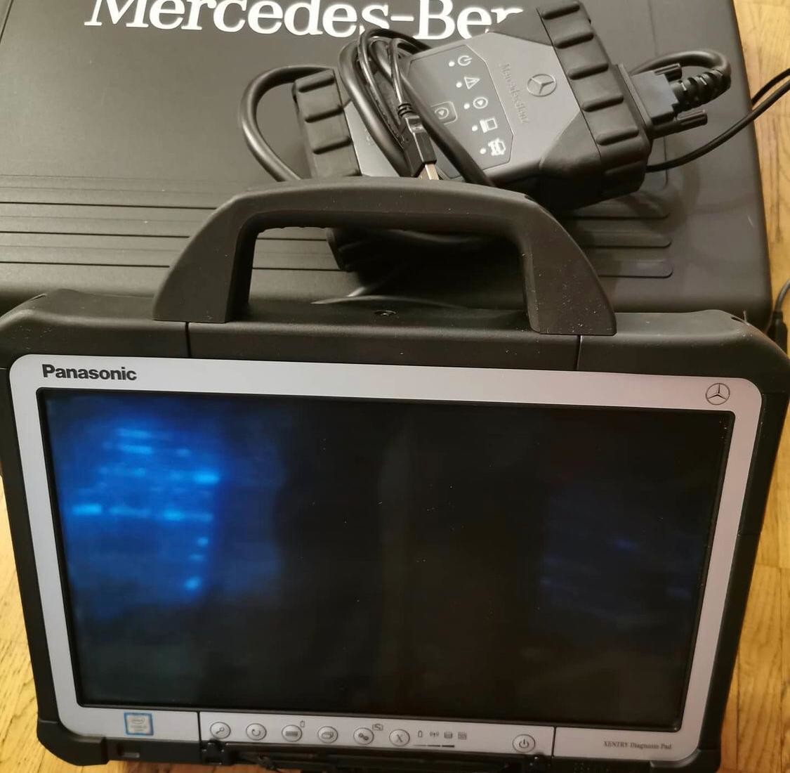 Mercedes Xentry Diagnosis 06.2022 Xentry Tab CF-D1 VCI C6 Diagnostic Scanner Tools