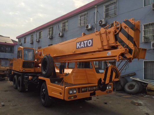 Four Section Boom Manual Type NK250E 25 Ton Used Kato Crane For Sale in Dubai