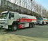 8 X 4 HOWO Oil Tanker Truck For Loading Fuel / Gasoline 6000 Gallons Volume supplier