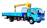 Cargo Mobile Crane Truck 3.2 Ton, XCMG Truck With Crane