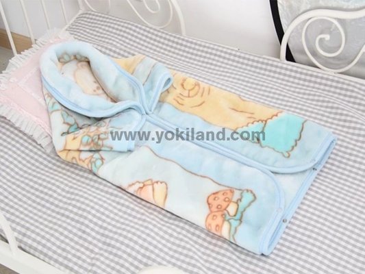 China customized warm cotton baby quilt supplier