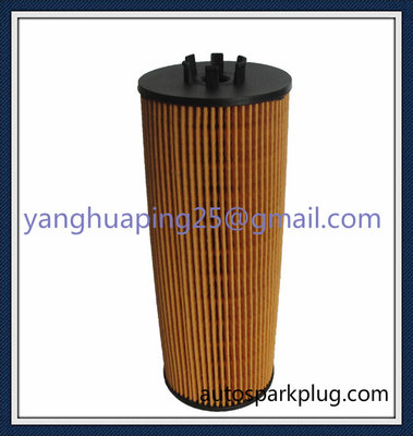 China Oil Purifier Oil Filter 057115561m Lr002338 057 115 561 K 057 115 561 L for Volkswagen supplier