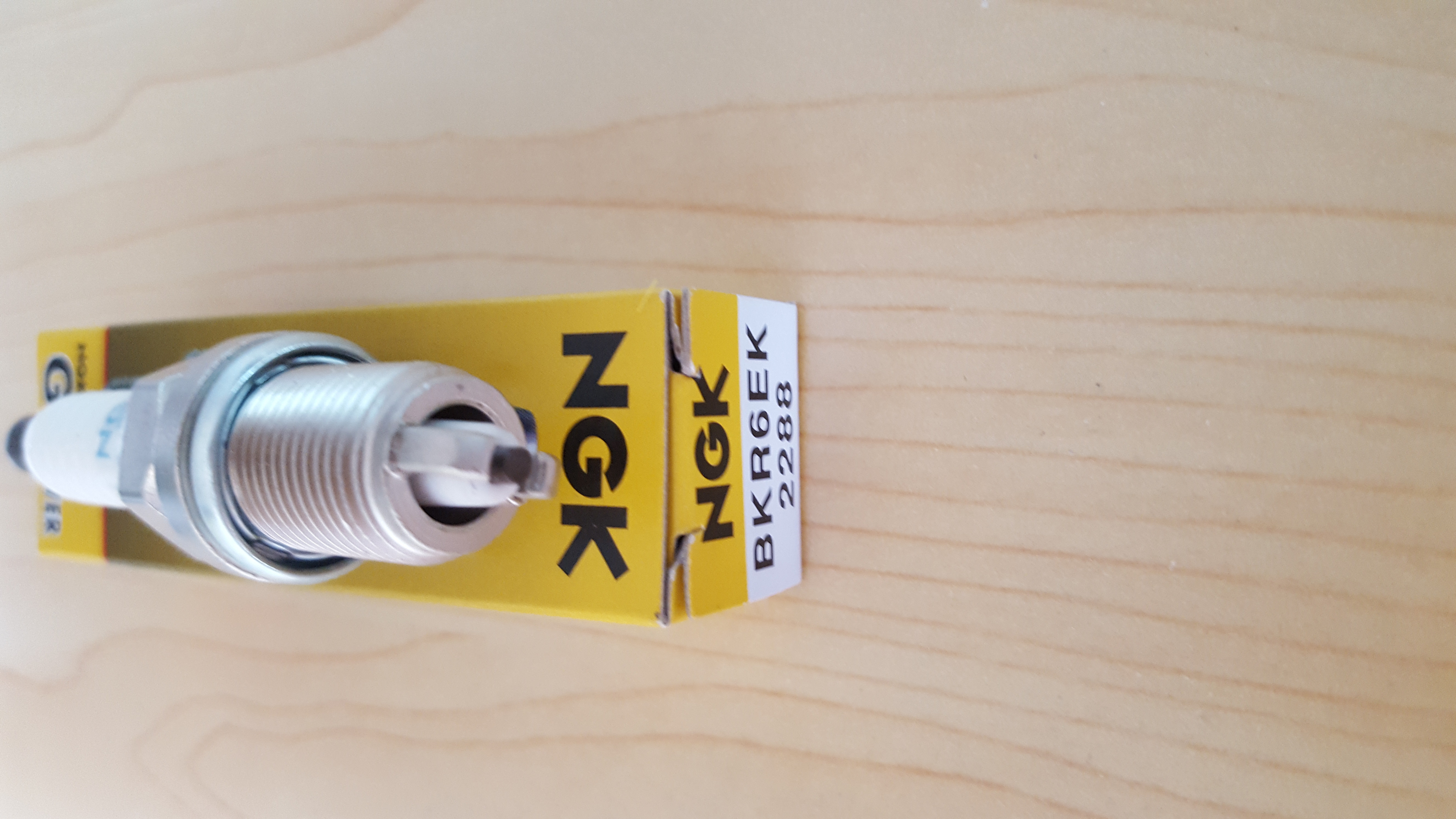NGK Spark Plug for Car,OEM BKR6EK