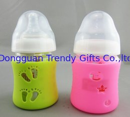 China Heat Resistant Footprint Stars Design Silicone Feeding Bottle Cover Silicone Cup Lid For Glass Accessories supplier