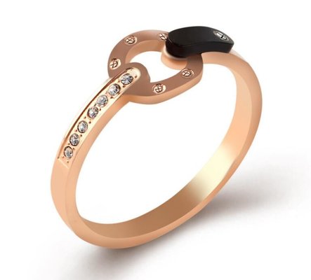 China Fashion Rose Gold and Diamond Ring Stainless Steel Jewelry 316L Zircon Ring supplier