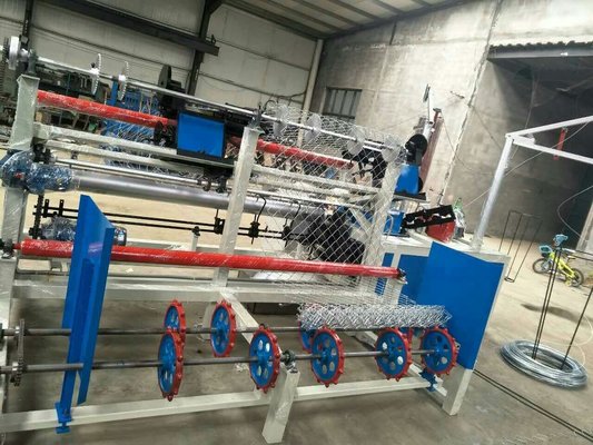 Single Wire Fully Automatic Diamond Mesh Chain Link Fence  Machine Factory