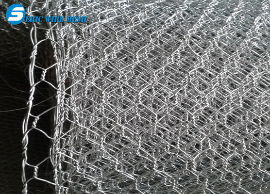 China High quality galvanized/pvc coated hexagonal wire netting/hexagonal wire mesh for farm supplier