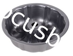 China carbon steel bakeware chiffon cake mould bundt pan with chimney supplier