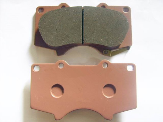 China Semi Metallic / Ceramic Pads Brake For Toyota Spare Parts Front 04465-35290  supplier
