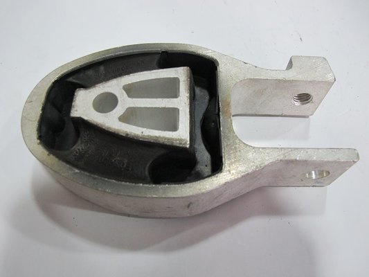 China Engine Mount Rubber Replacement , Rear Lower Engine Mount For Ford /  supplier