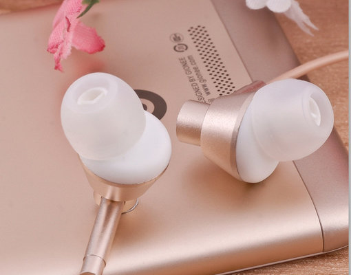 Wholesale design oem premium hands free wired earphone Sensitivty:108±3dB at 1KHz,6mW supplier