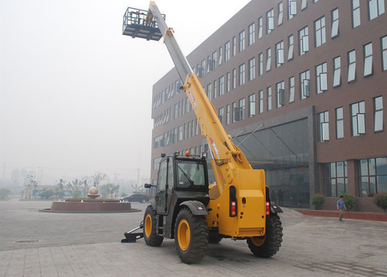 China High Efficiency Heavy Duty Construction Equipment Telehandler Forklift supplier