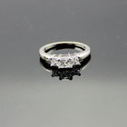 925 Silver Jewelry CZ Diamonds Three Stones Engagement Ring (SRT336)