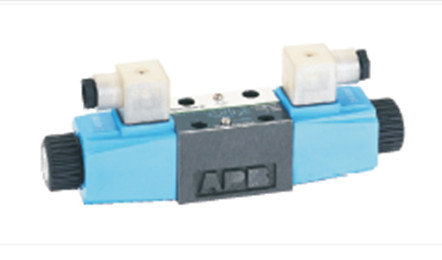 China Pilot Operated Vickers Solenoid Hydraulic Directional Valves For Control Flow On Off supplier
