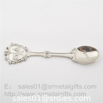 Metal Travel souvenir spoons for collection, Metal collectible travel souvenir spoons supplier