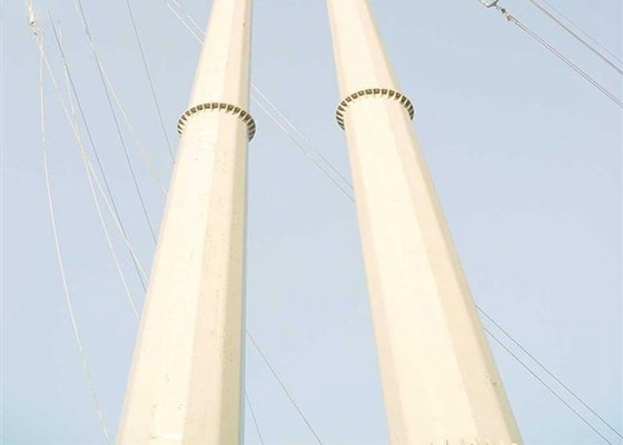 CO2 Shielded Arc Welding Metal Power Line Towers , Silver 220 Kv Transmission Line Towers supplier