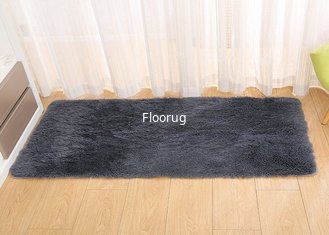 China 100% polyester anti-slip fur area rugs and fur carpets for floor supplier