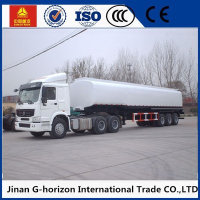 China 8X4 Oil Tank Truck Trailer / Fuel Tank Semi Trailer Q325 Steel Material supplier