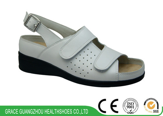 China Betsy White Womens Wide Width Dress Sandal Therapeutic Footwear 9816708 supplier